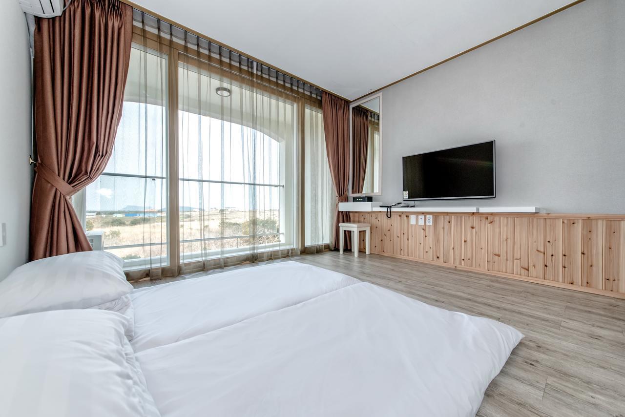 Go To Bed Resort Seogwipo-stad Buitenkant foto