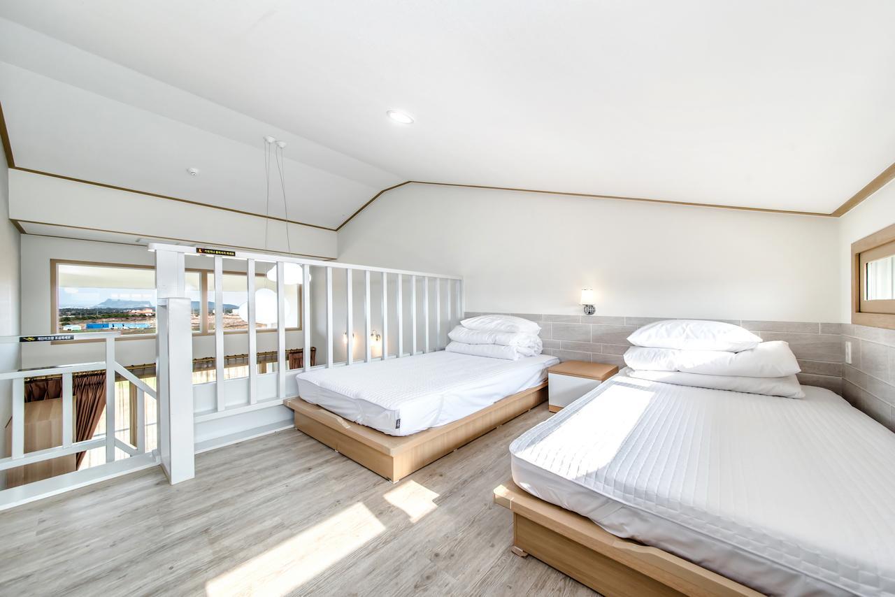 Go To Bed Resort Seogwipo-stad Buitenkant foto