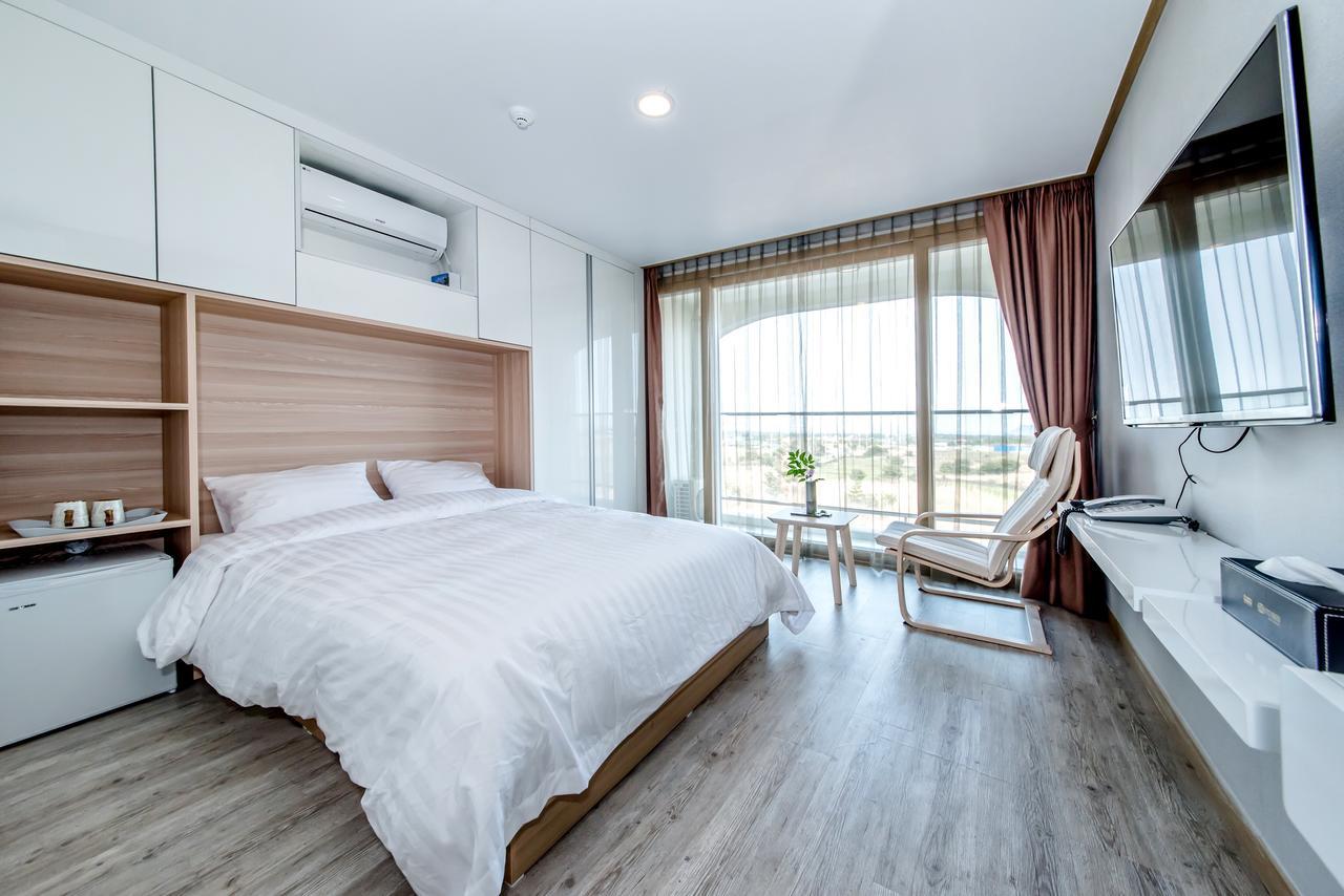 Go To Bed Resort Seogwipo-stad Buitenkant foto