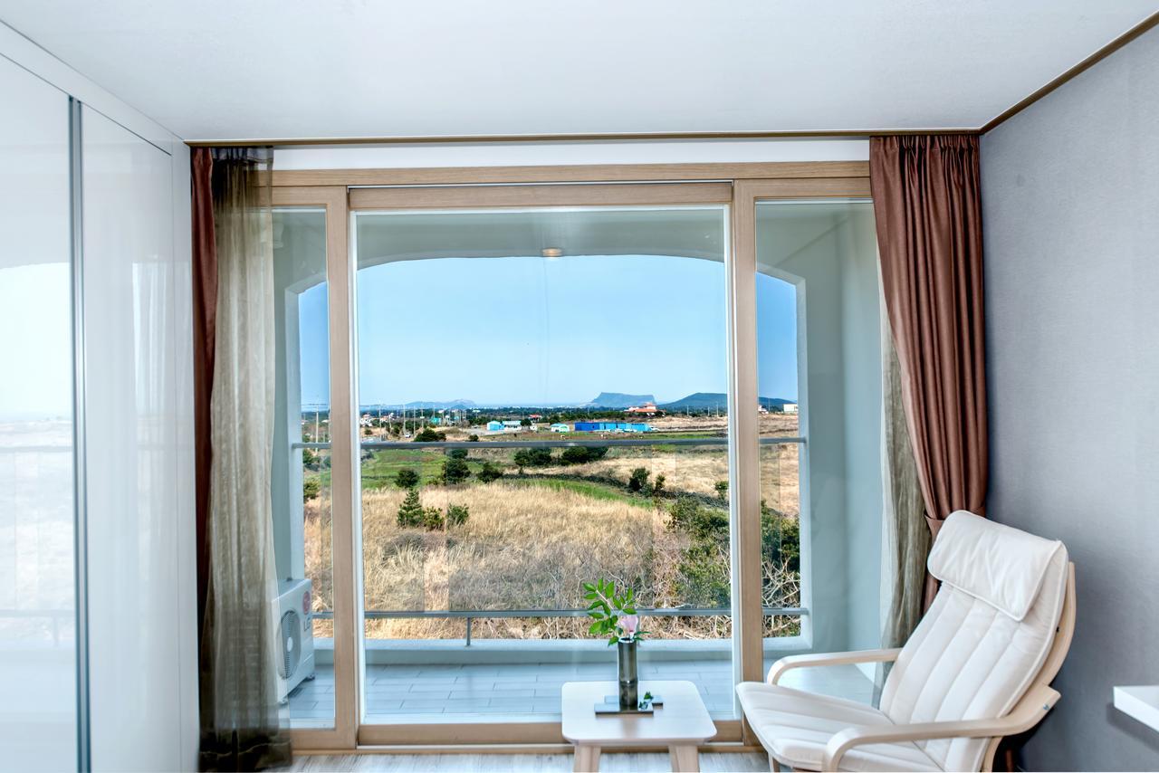 Go To Bed Resort Seogwipo-stad Buitenkant foto