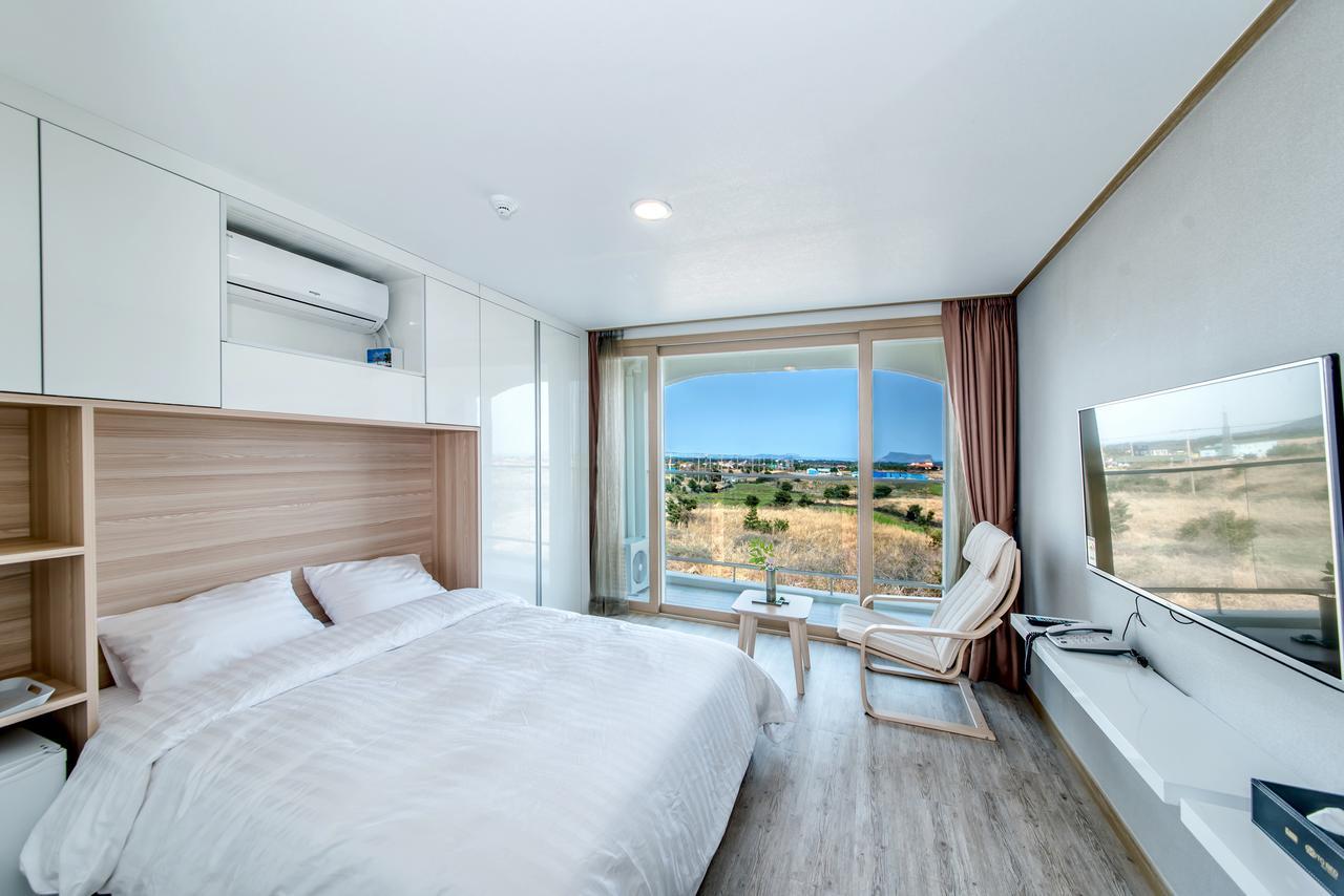 Go To Bed Resort Seogwipo-stad Buitenkant foto