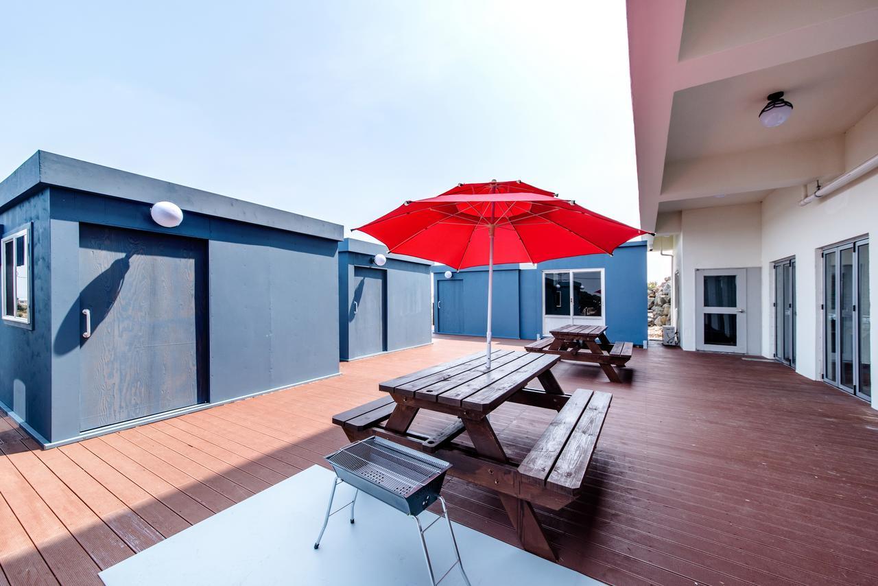 Go To Bed Resort Seogwipo-stad Buitenkant foto
